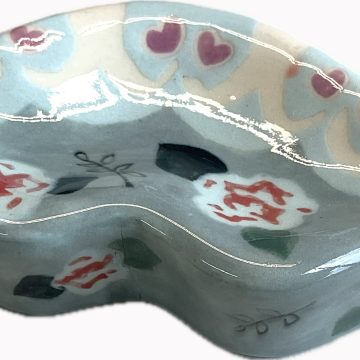 “LIPS” Wall Tile/Dish in grey/pale aqua